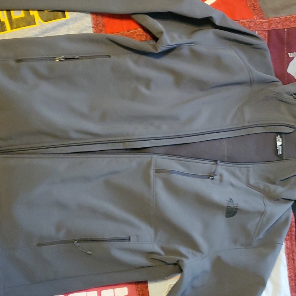 Northface Apex jacket - Picture 3 of 10